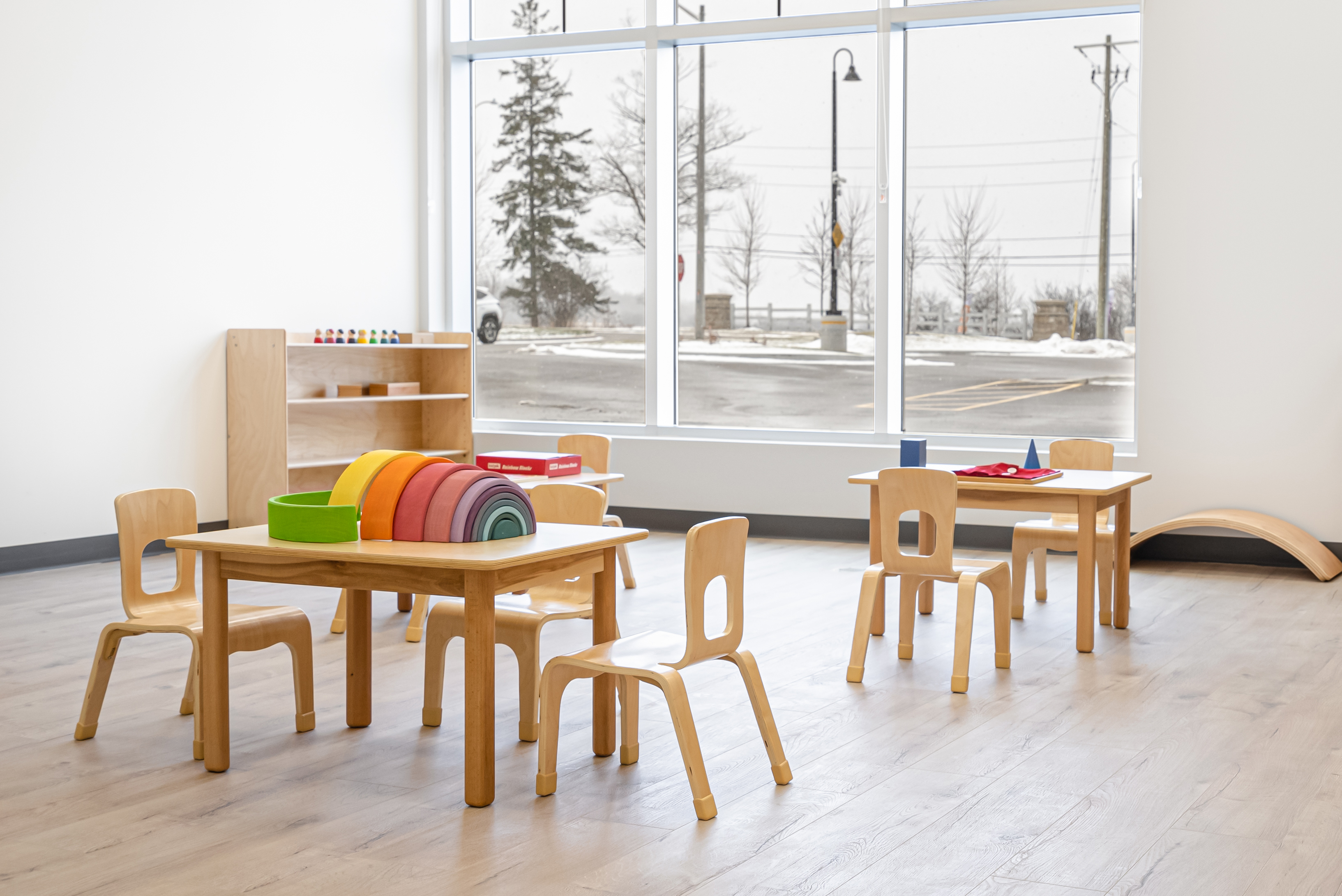 iKids Montessori Academy strive to deliver stimulating learning experiences in a safe environment that enhances children’s physical, mental, emotional, and intellectual development in our newly renovated classroom for kids in Richmond Hill and Markham.